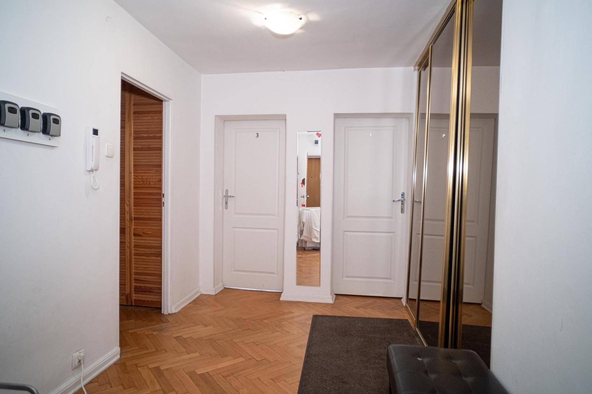 Apartrooms Near Old Town In Warsaw Dnf Done Invoice ภายนอก รูปภาพ